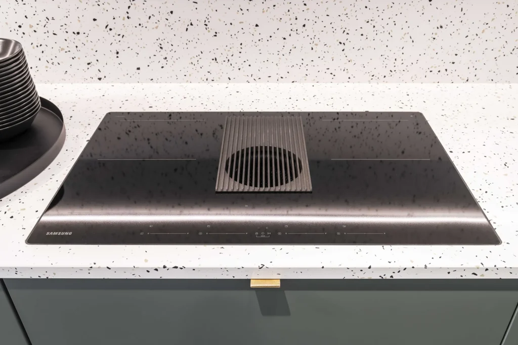 Table de cuisson avec hotte aspirante