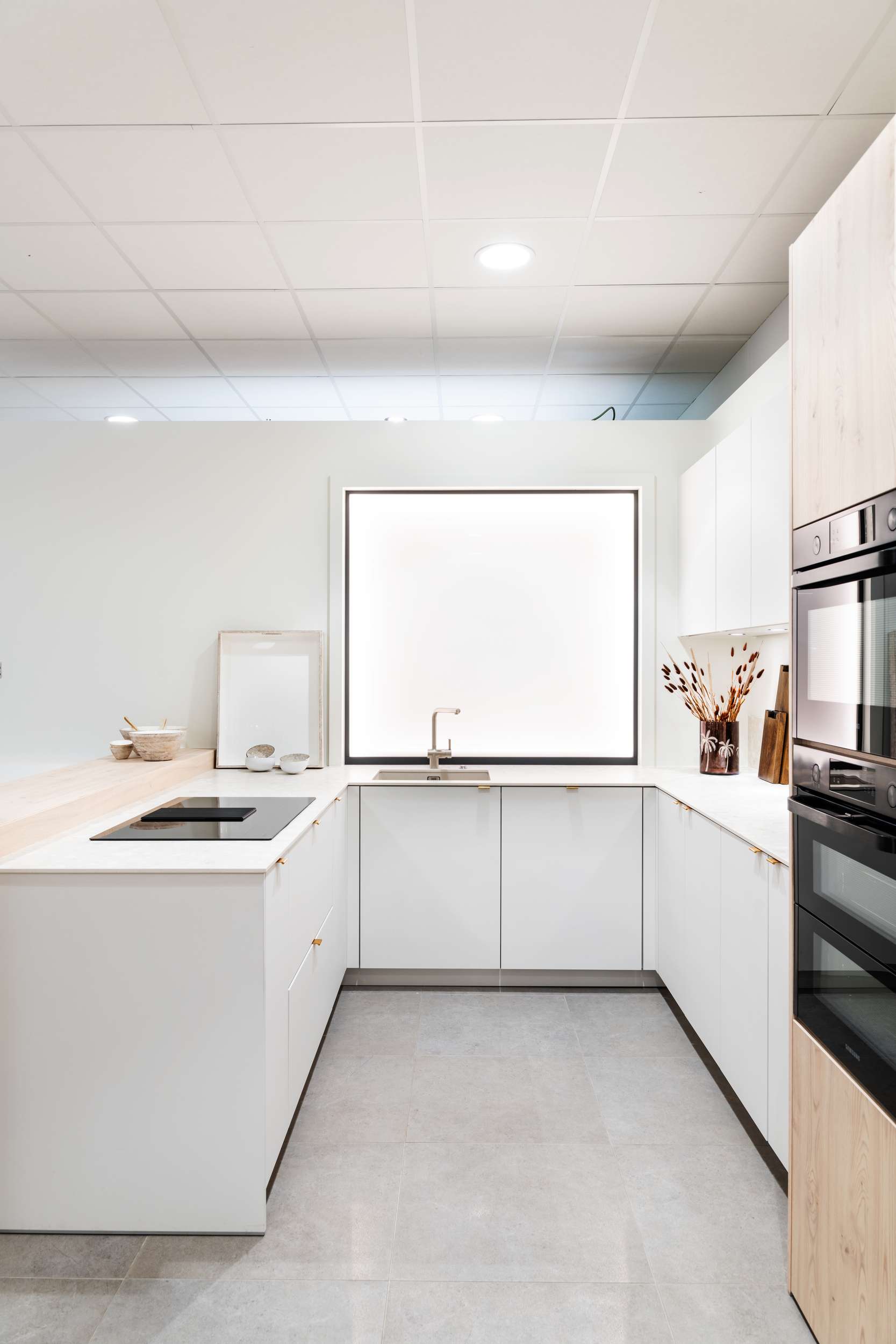 Une cuisine minimaliste qui respire la tranquillité